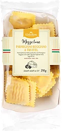 Pasta Mezzeluna Parmesan och Tryffel Färsk 250g ICA Selection