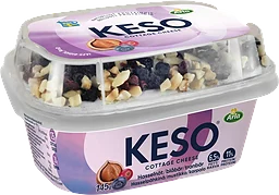 Cottage Cheese Mellanmål Hasselnötter blåbär & tranbär 150g KESO®