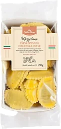 Pasta Mezze Lune Spenat & Ost Färsk 250g ICA Selection